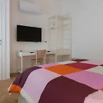 Apartmán Nest Living Red Velvet - Private Design In The Center *