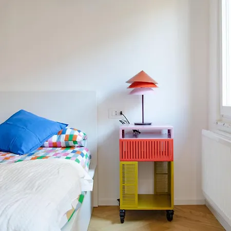 Nest Living Red Velvet - Private Design In The Center אודינה