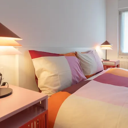 Nest Living Red Velvet - Private Design In The Center Udine